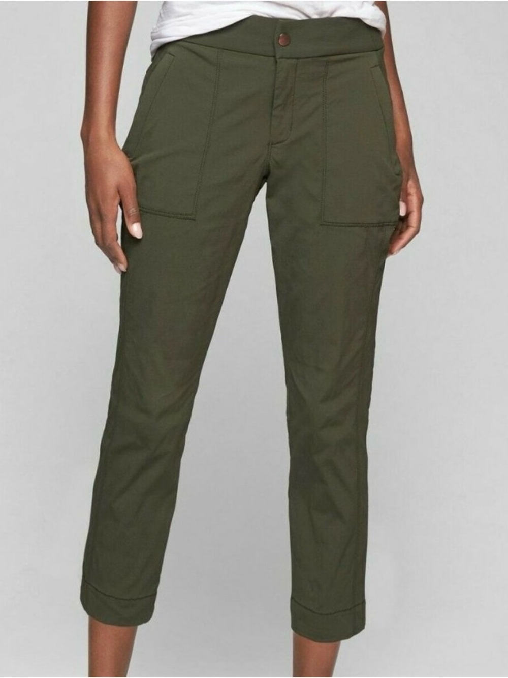 Athleta Trekkie Capri Cropped
Pant Olive Green Size 10 Hiking Outdoor